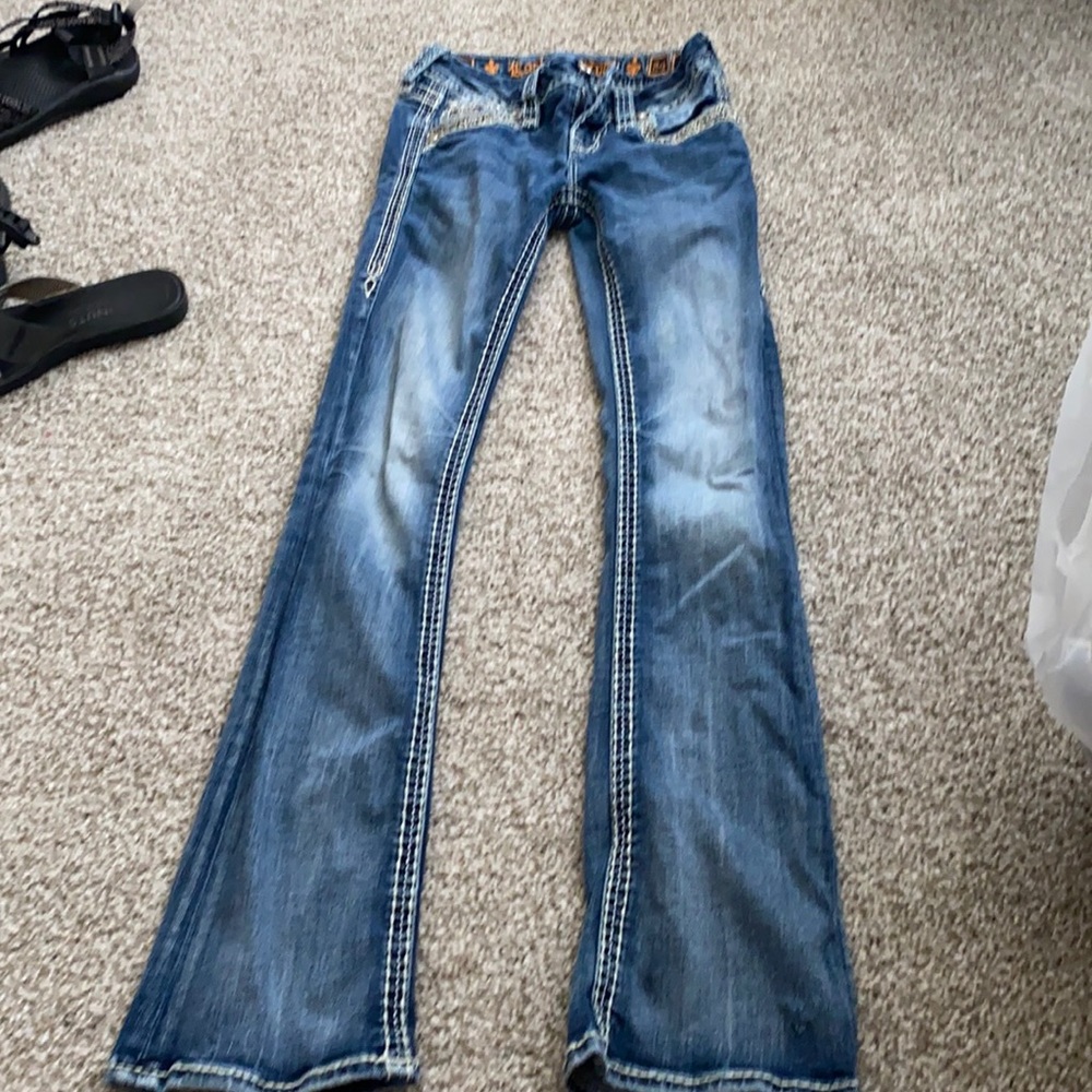 Jeans